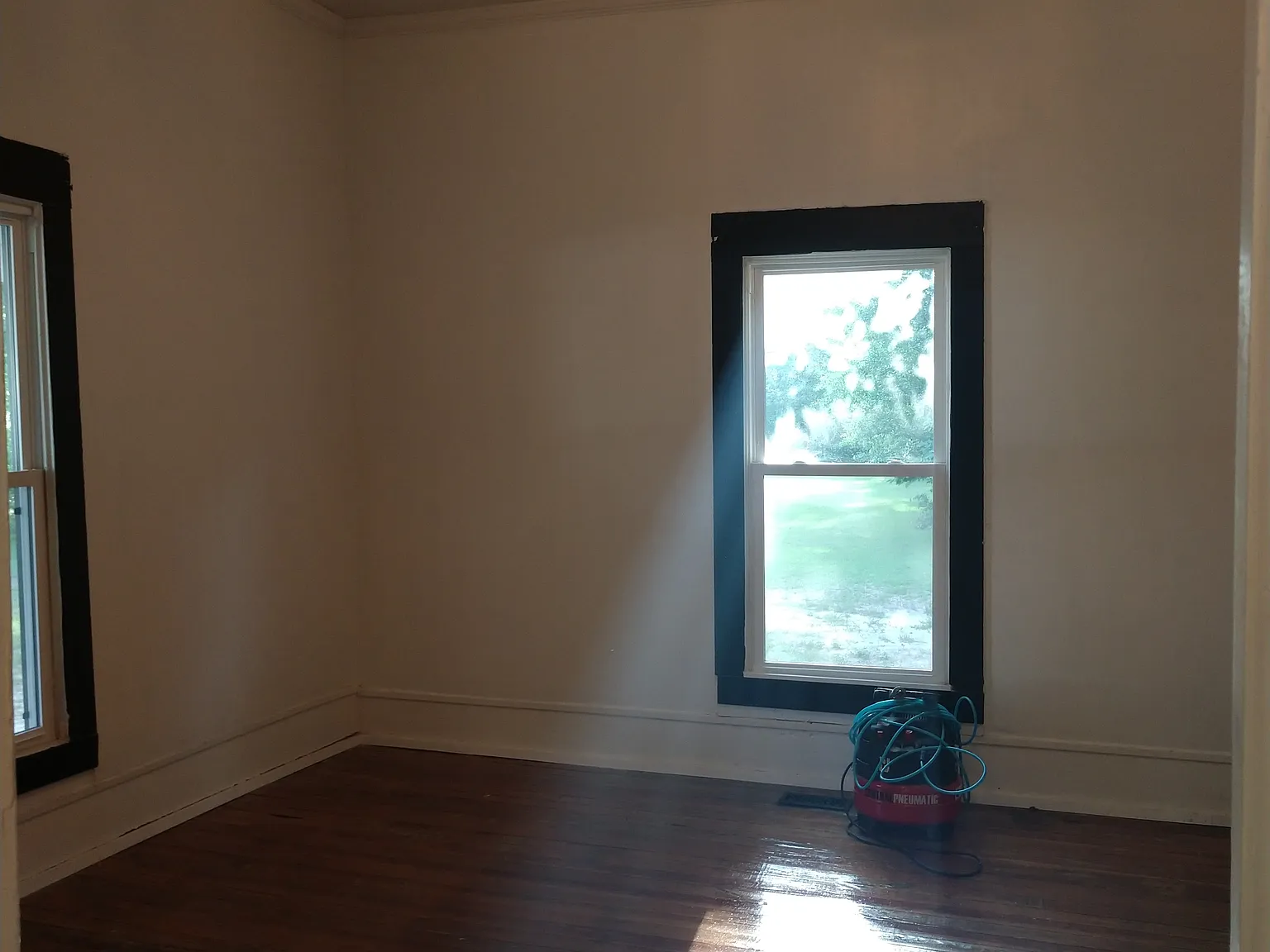3 bed, 1833 sqft, $1,600 — Photo 4