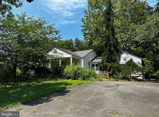 13708 Leland Rd, Centreville, VA 20120