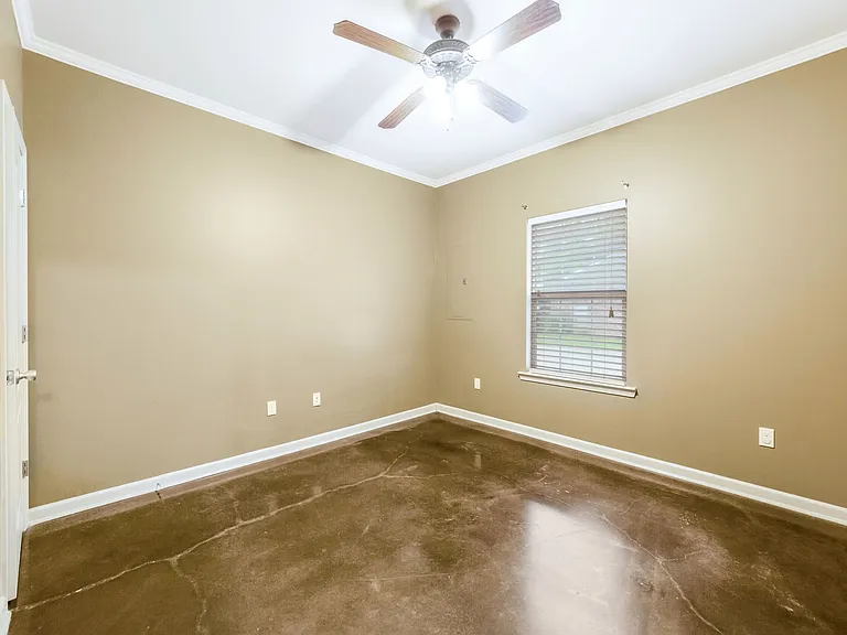 112 Padre Rd — Photo 10