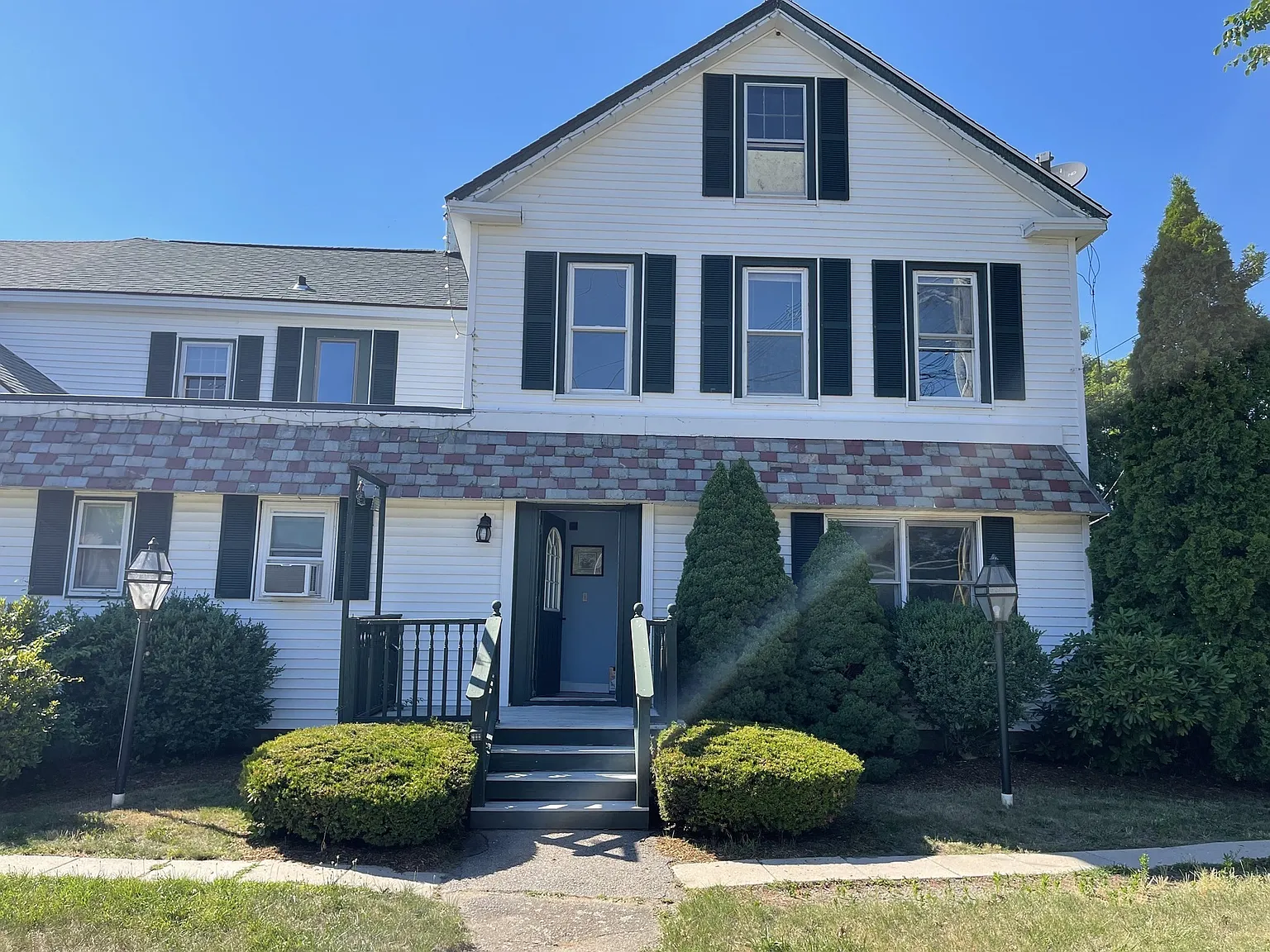 2 bed, 1.0 bath, 1000 sqft, $2,600 — Photo 2