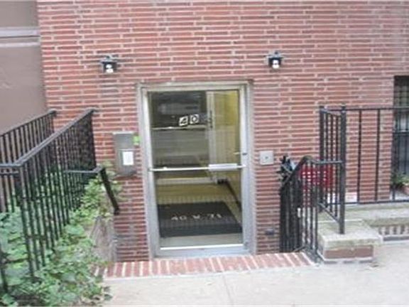 5th image of 40 W 71st St APT 2B