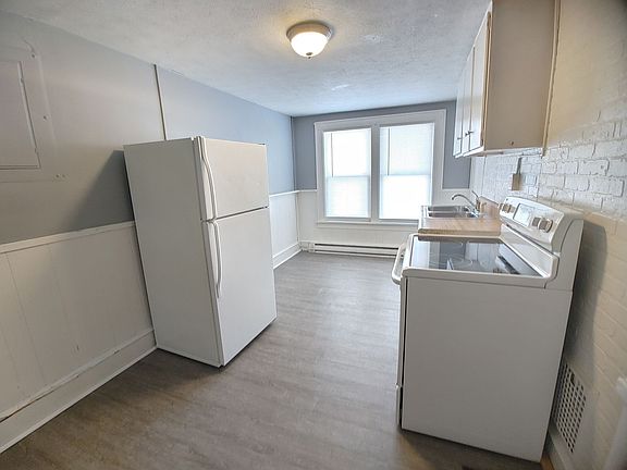 3rd image of 804 S Morris Ave #2