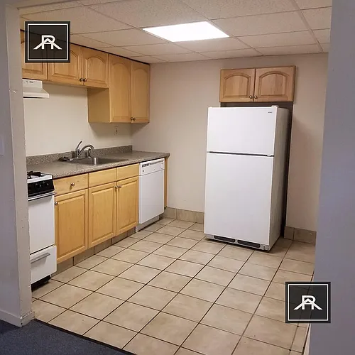 17 Glenville Ave #B1 Photo 1