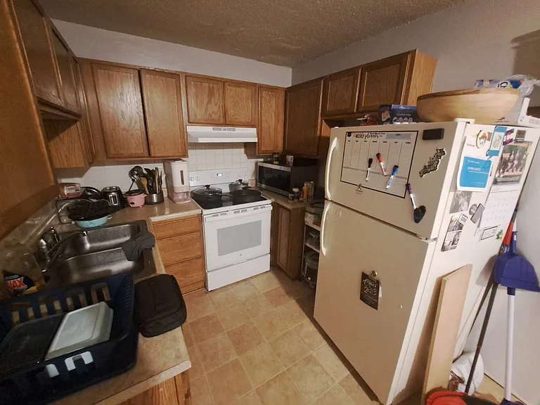 Prairie Glen Pl — Photo 10