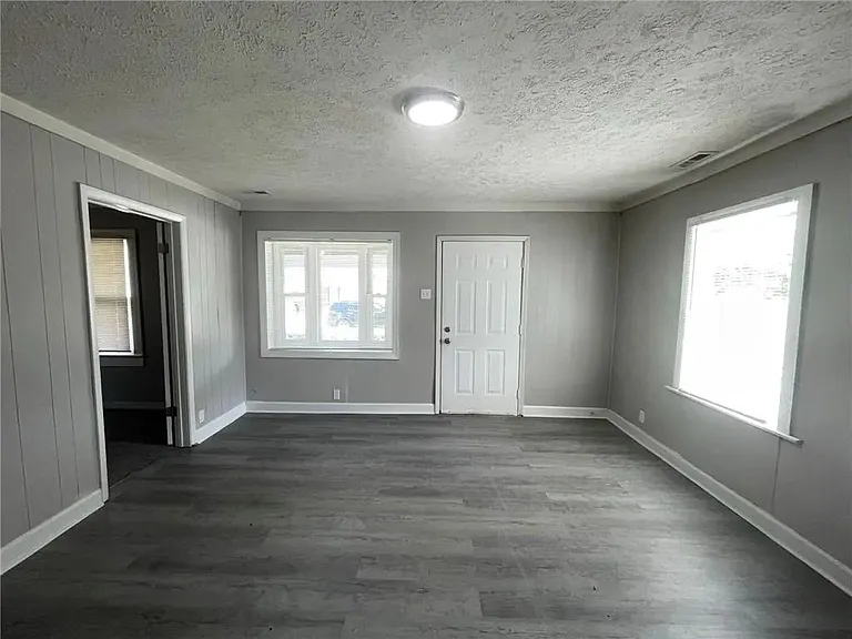 jpg