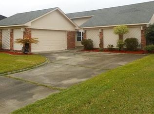 2257 Breckenridge Dr, Harvey, LA 70058