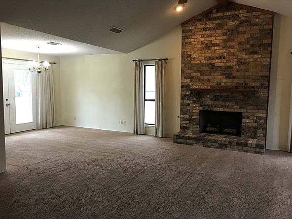 4th image of 3718 High Meadow Dr
