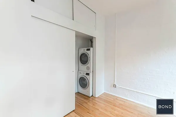 Rented by Bond New York | media 29