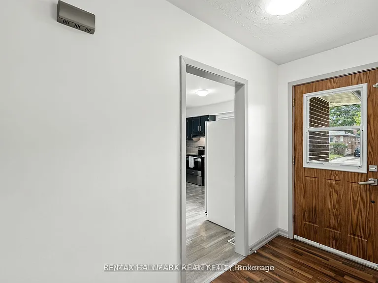 301 Farewell St #MAIN — Photo 4