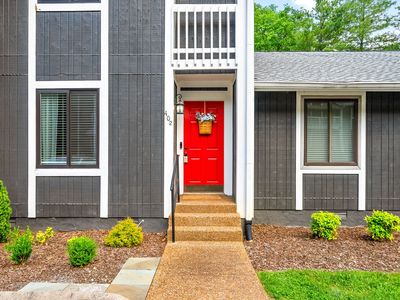 402 Sunvalley W, Nashville, TN, 37221