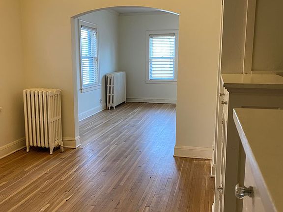 2nd image of 4233 Nicollet Ave APT 7