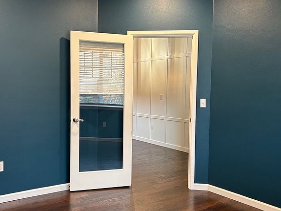 4th image of 13324 186th Avenue Ct E