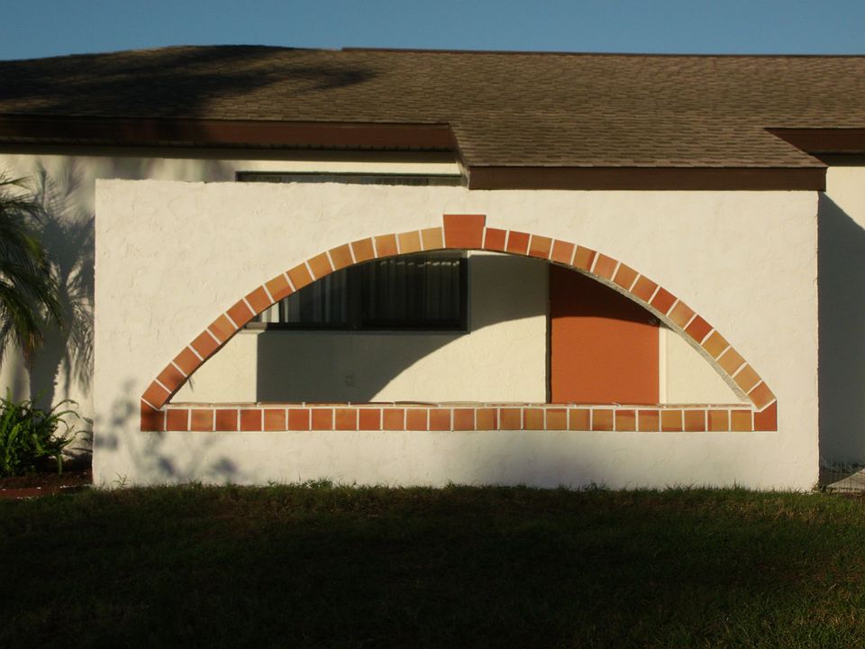 2nd image of 191 Rotonda Cir