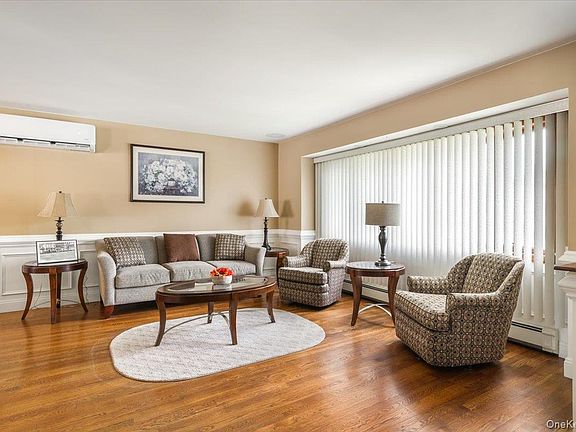 3rd image of 11 Damin Drive