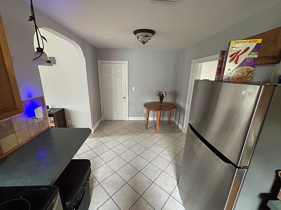 4th image of 1849 Harvester St
