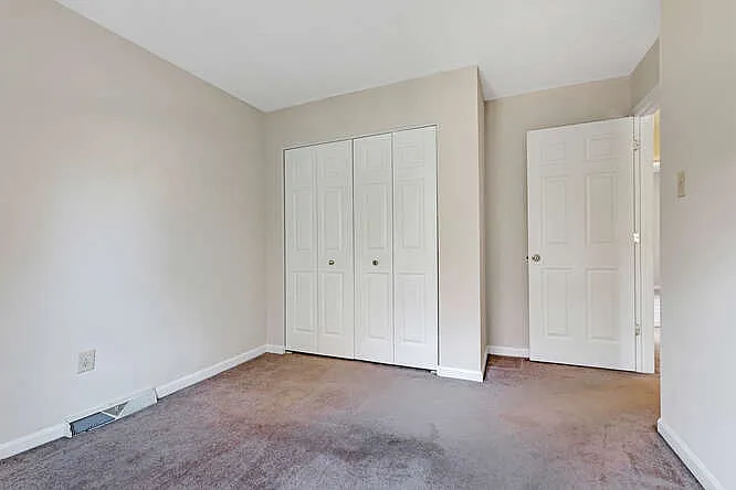 512 Crossbridge Dr — Photo 18