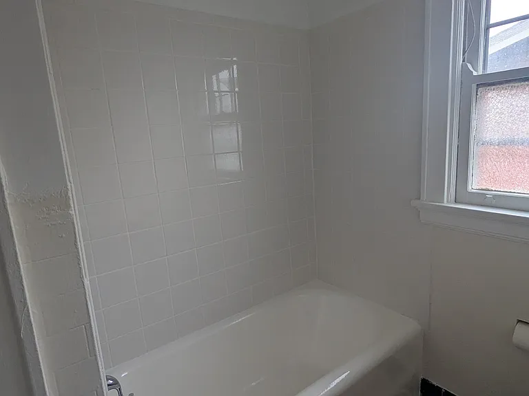 3943 King Pl #2 — Photo 8