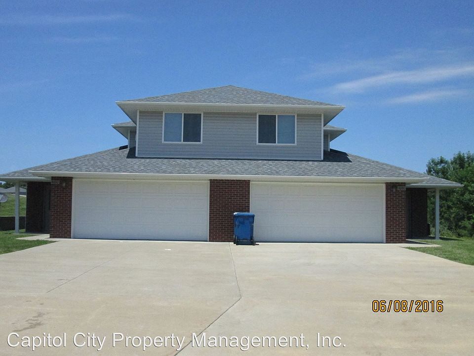 2nd image of 4690 Old Lohman Rd