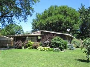 327 John St, North Aurora, IL 60542