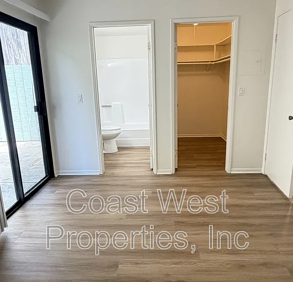 382 Acacia Ave #G — Photo 12
