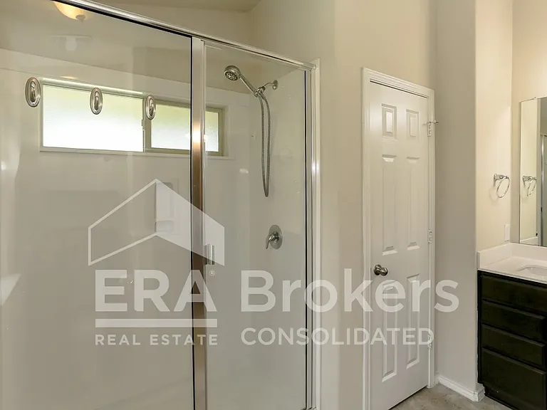 1307 Stonewall Rdg — Photo 17