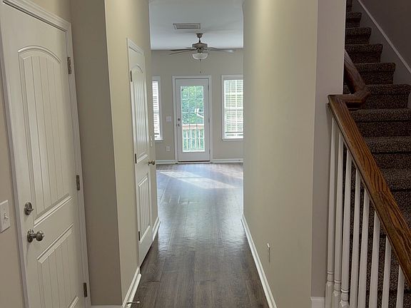 2nd image of 650 Pippin Dr