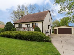 9703 Ivanhoe Ave, Schiller Park, IL 60176