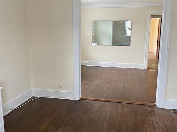 2nd image of 34 Oak St Floor 2