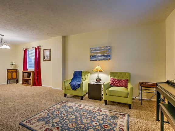 4th image of 15216 Bedford Ave