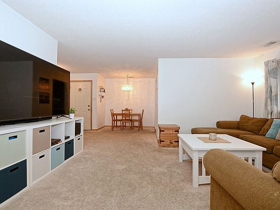 4th image of 10231 S Major Ave #306