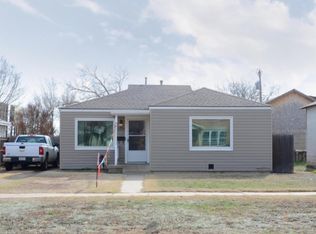 2221 S Taylor St, Amarillo, TX 79109