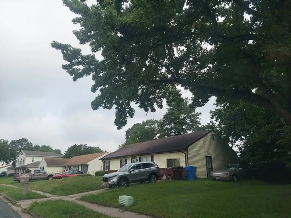 3032 Camelot Blvd, Chesapeake, VA 23323