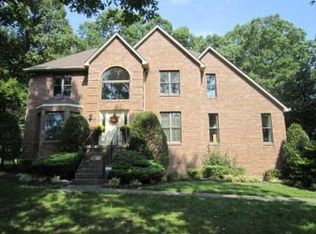 204 Timber Ridge Dr, Beckley, WV 25801