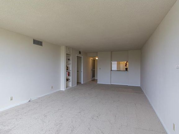 5th image of 2621 Cove Cay Dr Unit 503