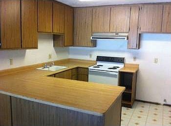4th image of 9674 Greensboro Cir