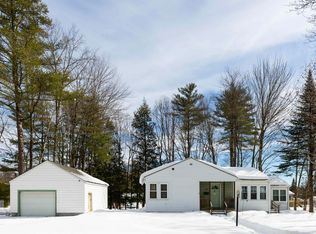 117 Airport Road, Hartford, VT 05001