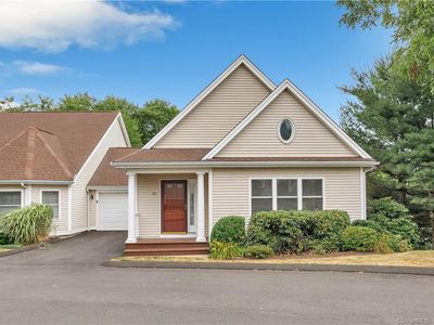 281 Summerfield Gardens #281, Shelton, CT, 06484