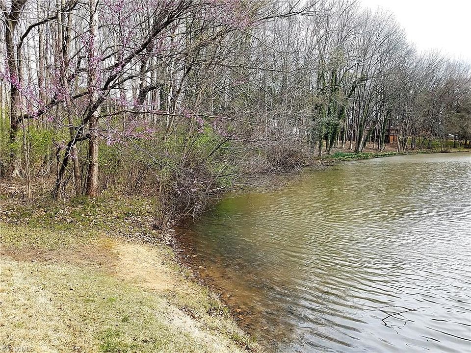 1st image of 0 Woodbourne Dr