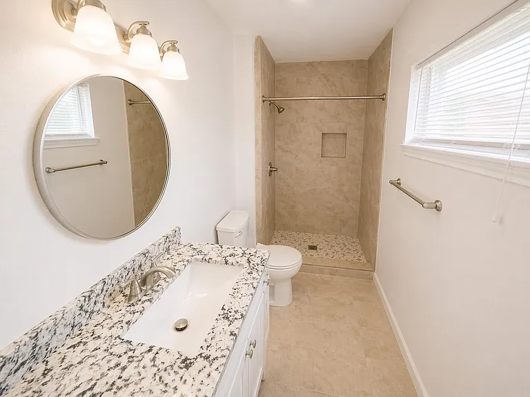 12318 Braewick Dr — Photo 21