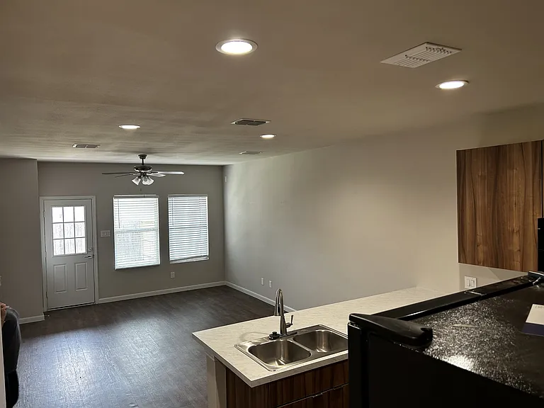 21377 W Wallis Dr #A — Photo 5
