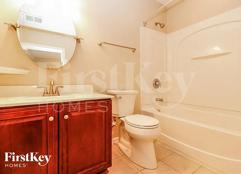 577 Delafield Dr — Photo 14