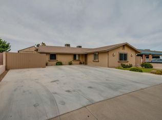 1127 E Emerald Ave, Mesa, AZ 85204