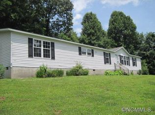 874 Jeter Mountain Rd, Hendersonville, NC 28739