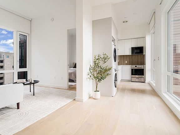 4th image of 127 Concord St Penthouse 12E