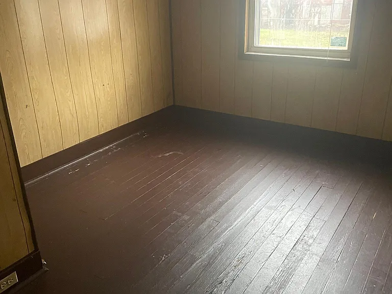 7031 Idlewild St — Photo 3