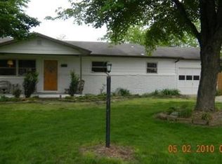 1914 Willow Ridge Ave, Springdale, AR 72764