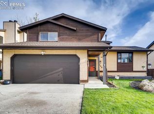 5159 Solar Ridge Dr, Colorado Springs, CO 80917