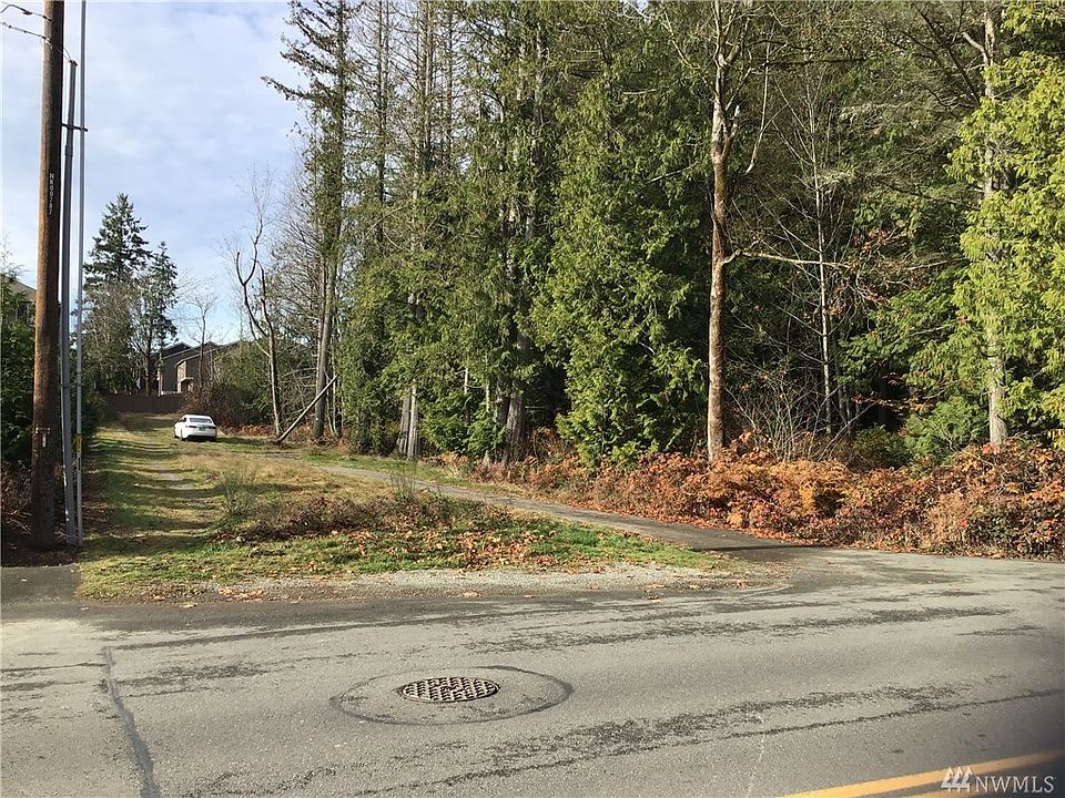 1st image of 215 218th Ave SE
