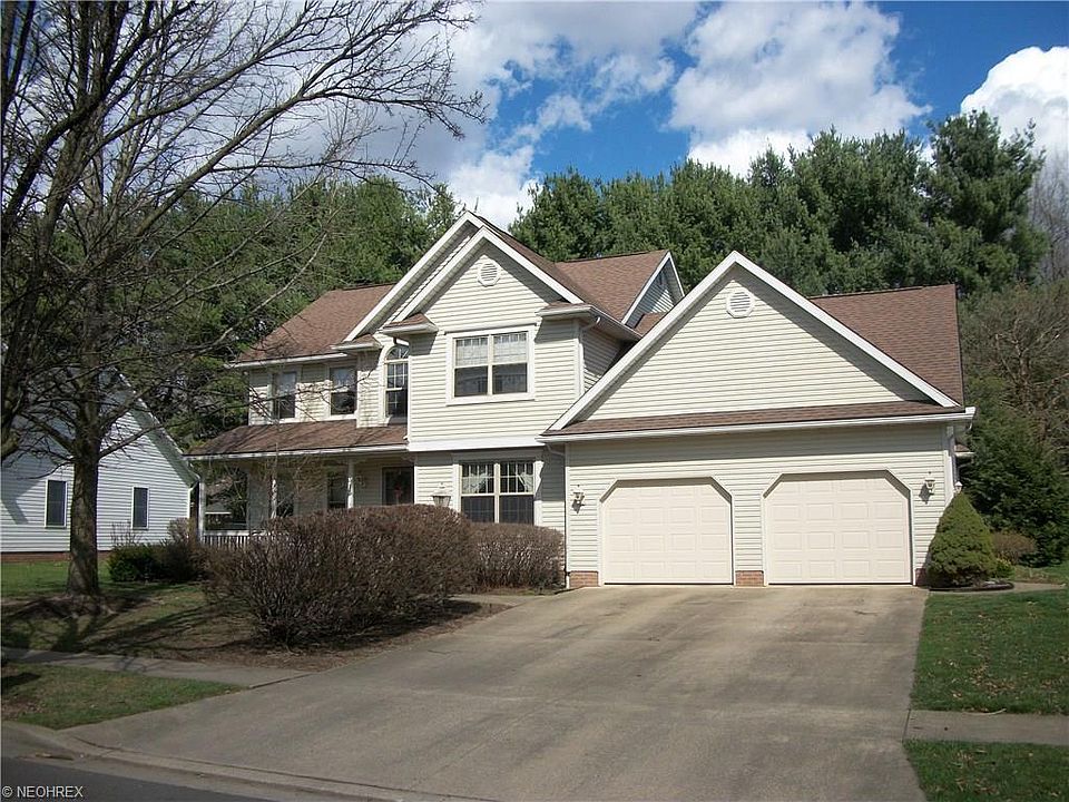 1st image of 313 Oakdale Dr