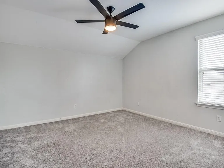628 Bottle Brush Dr — Photo 16